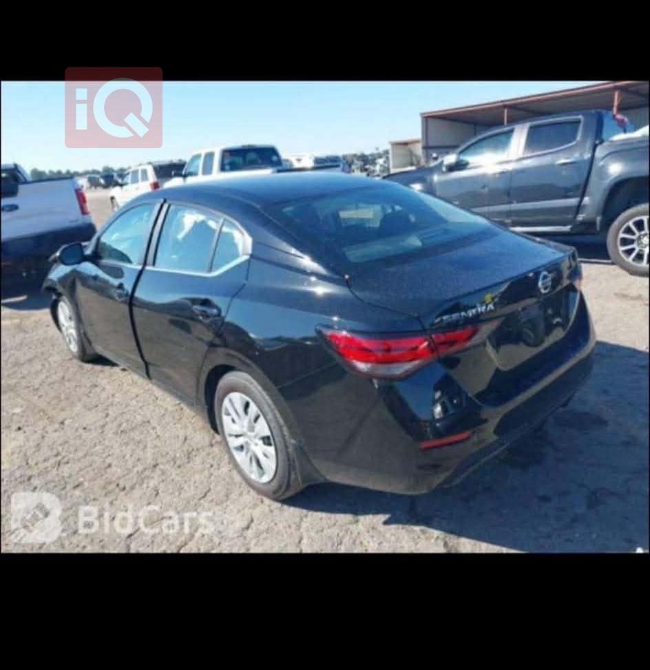 نيسان سنترا